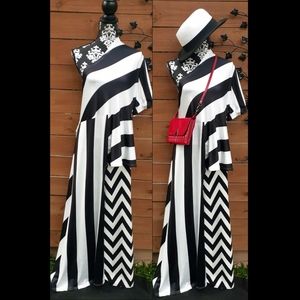 Black & White short sleeve asymmetrical longline shirt